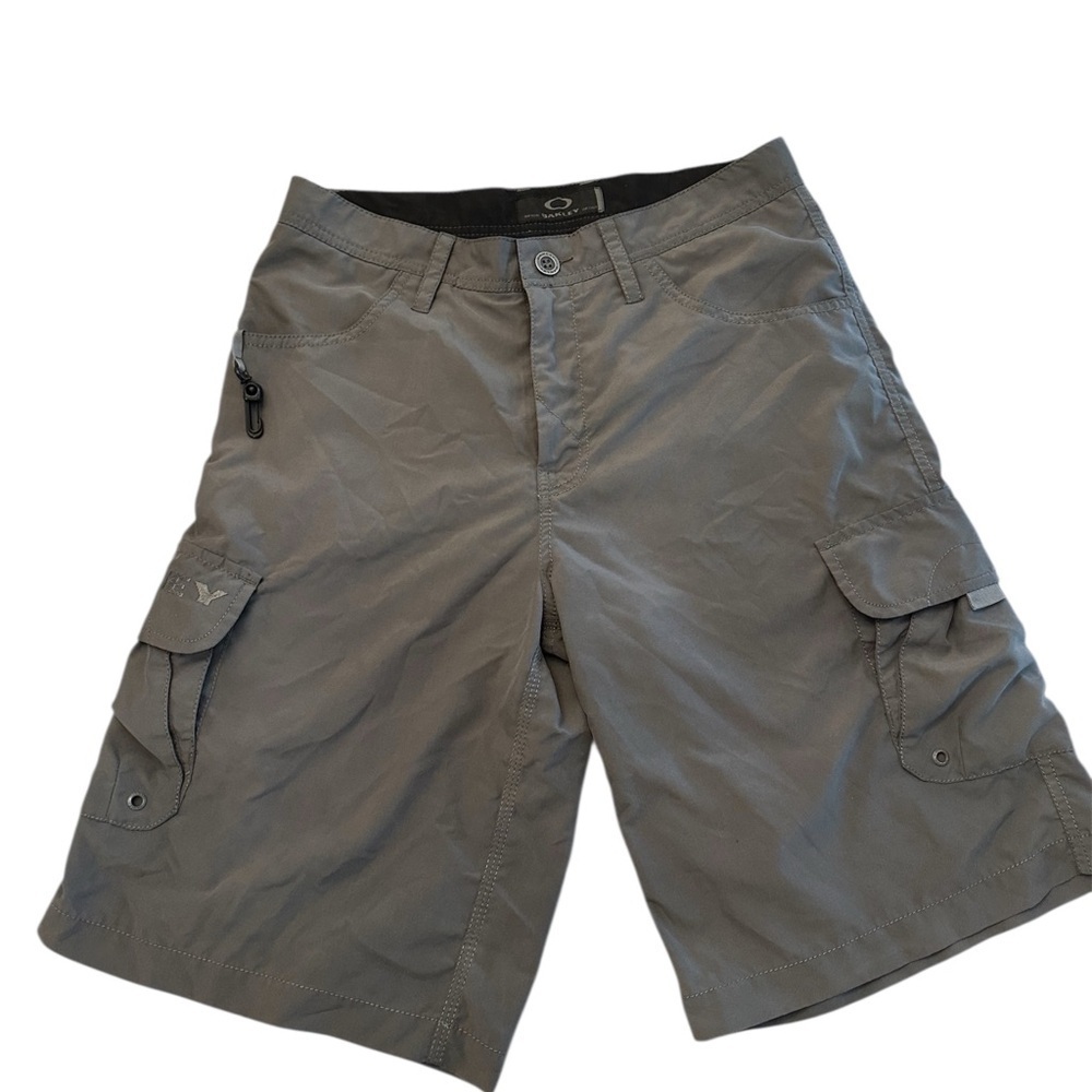 Oakley Gray Cargo Shorts Relaxed Fit Mens Small 30